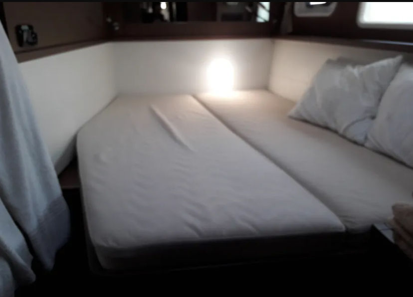 Lagoon 45 Solstice