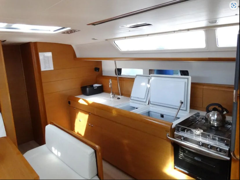 Jeanneau 46 Electra