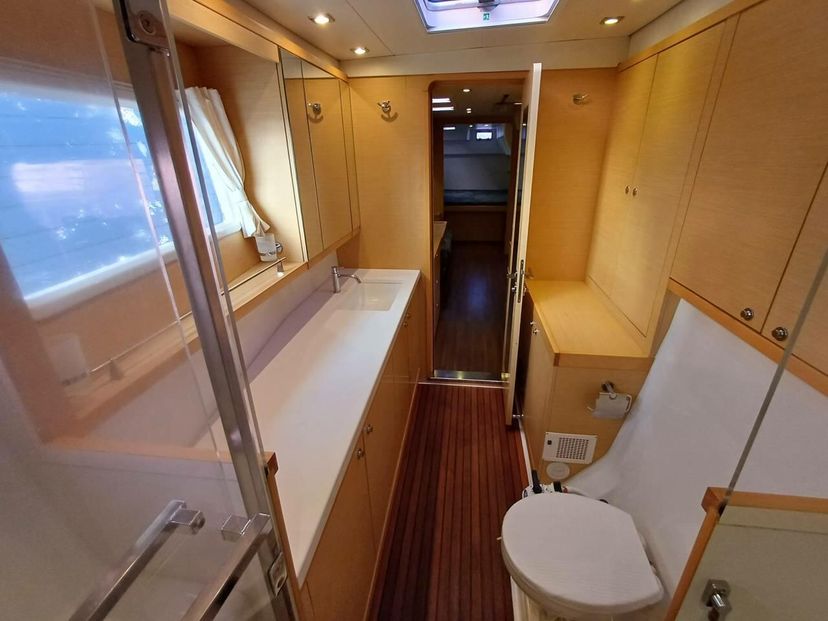 Lagoon 45 Bumbu