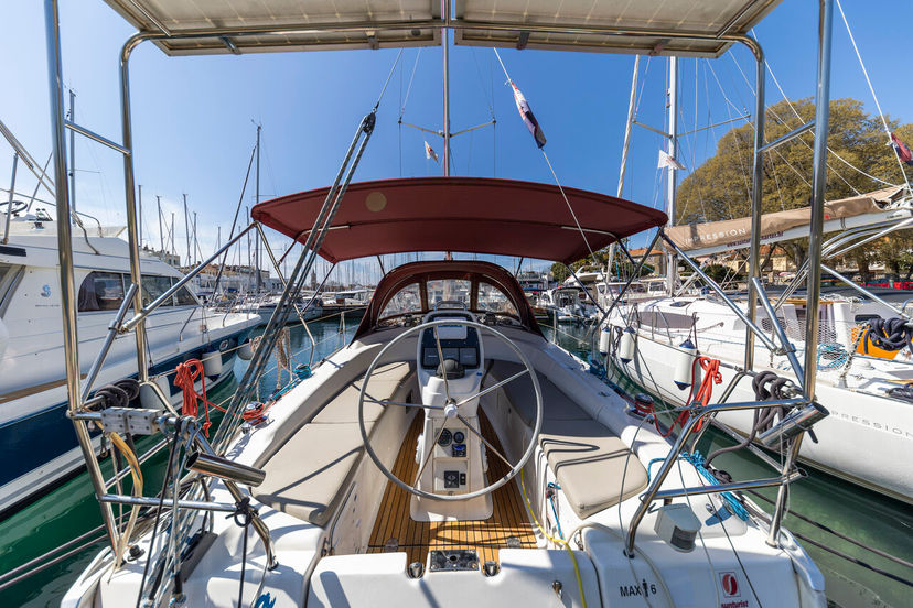 Bavaria Yachtbau 34 CRUISER NinaNina