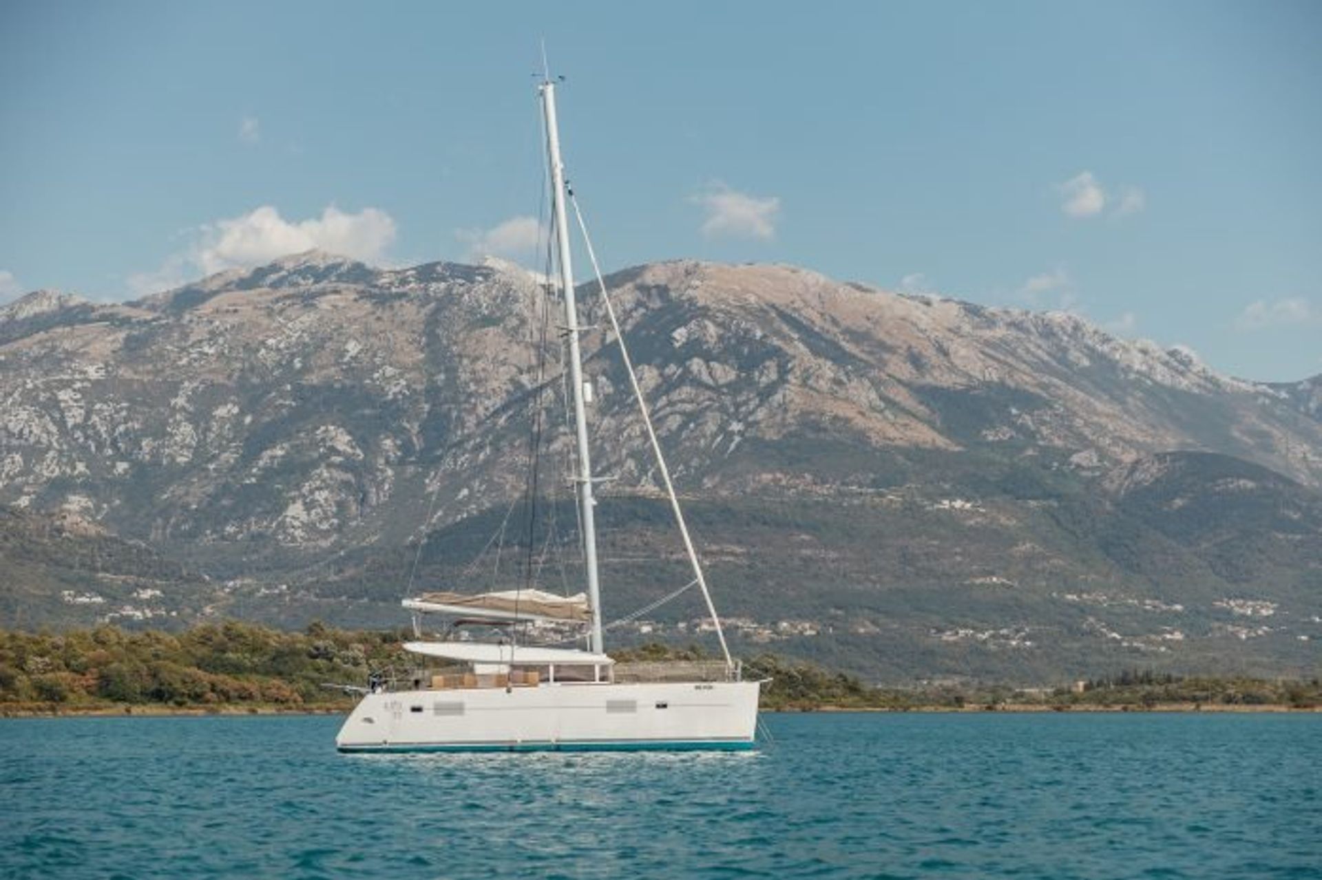 nausys-52254389-38625820-main.jpg