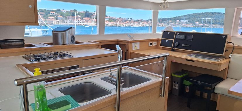Lagoon 45 Perla