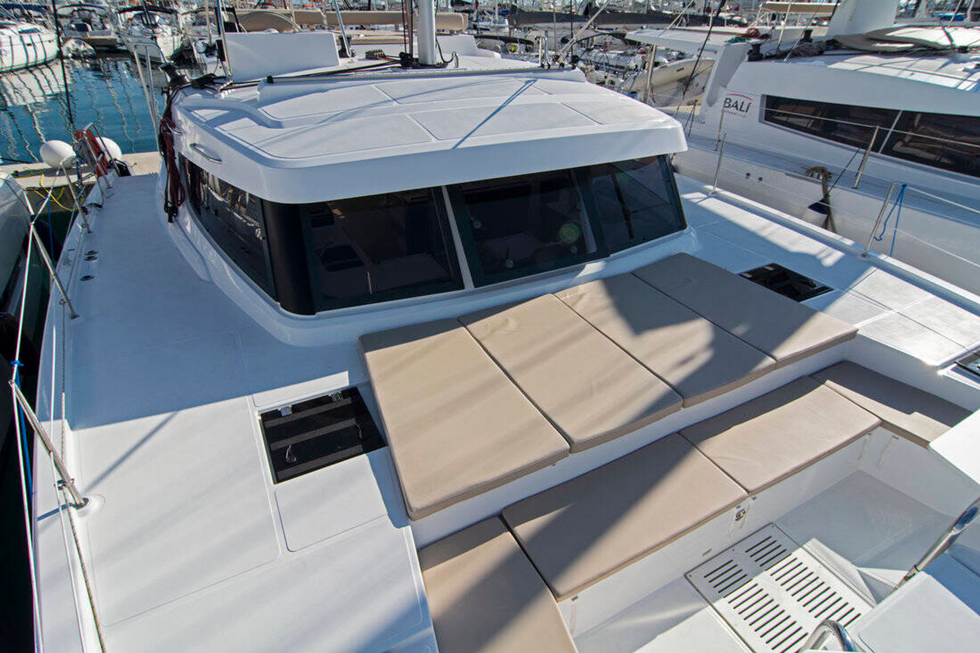 nausys-52379905-522073-n2.jpg