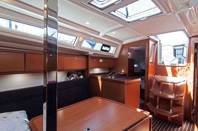 Bavaria Yachtbau 34 Adria Tina