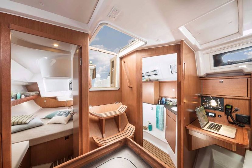 Bavaria Yachtbau 34 Adria Tina