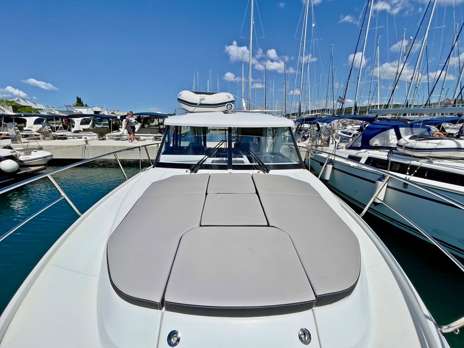 nausys-52411190-482145-n2.jpg