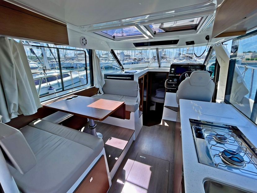Jeanneau MERRY FISHER 1095 Helios