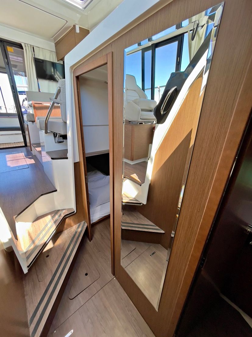Jeanneau MERRY FISHER 1095 Helios