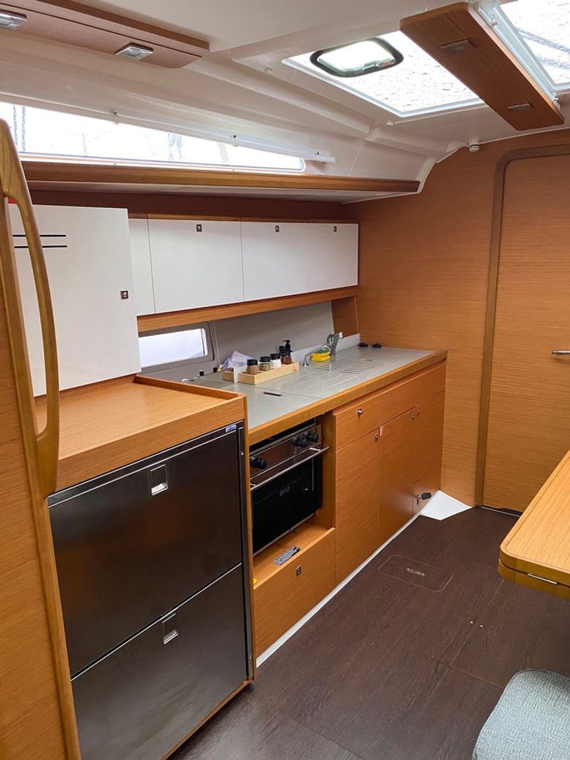 Dufour Yachts 39 Joy 5