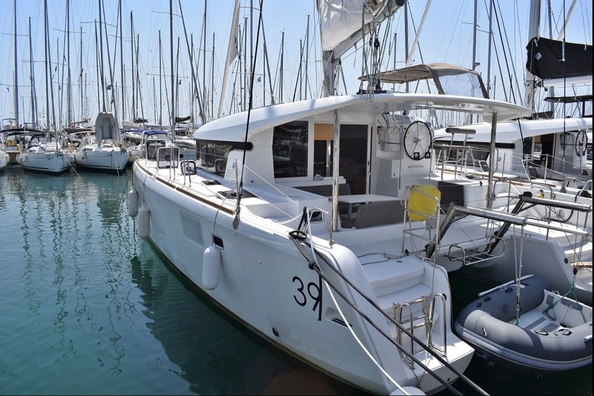 nausys-52416679-52262375-n.jpg