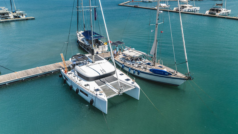 Lagoon 40 Deva