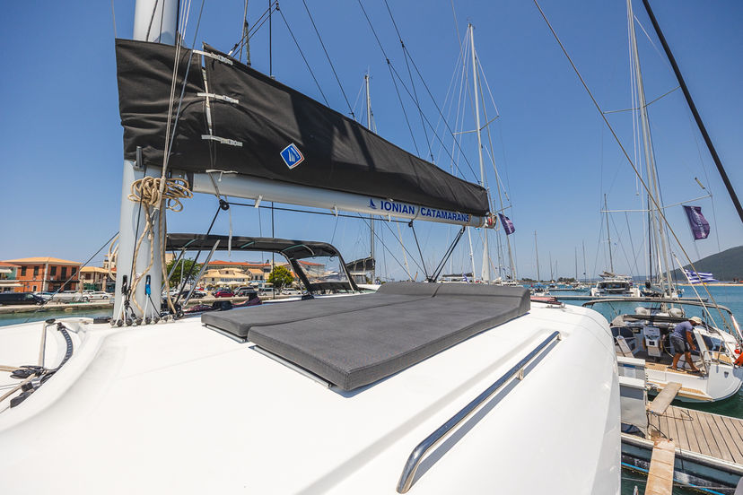 Lagoon 40 Deva