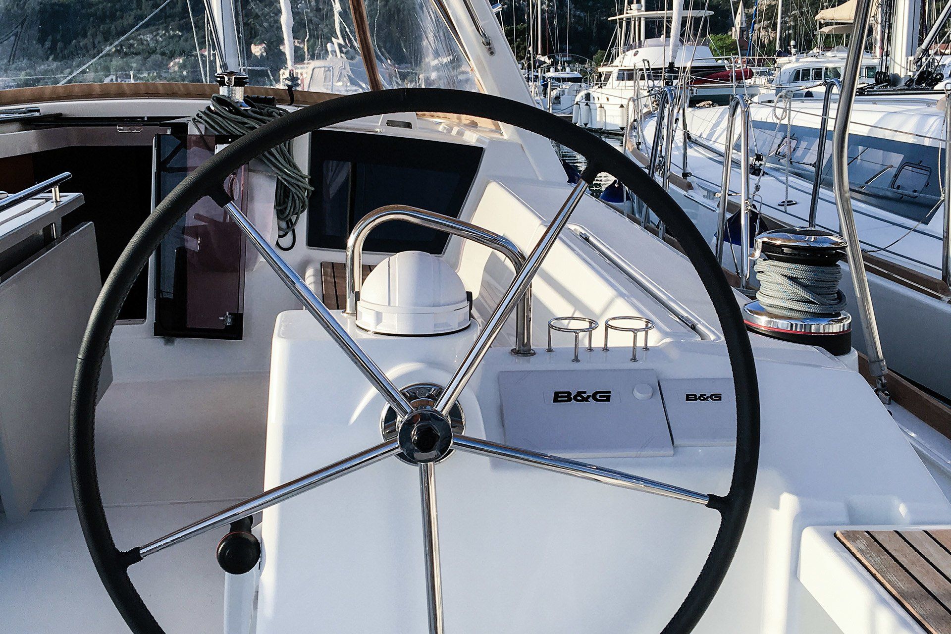 nausys-52438739-9936167-n3.jpg