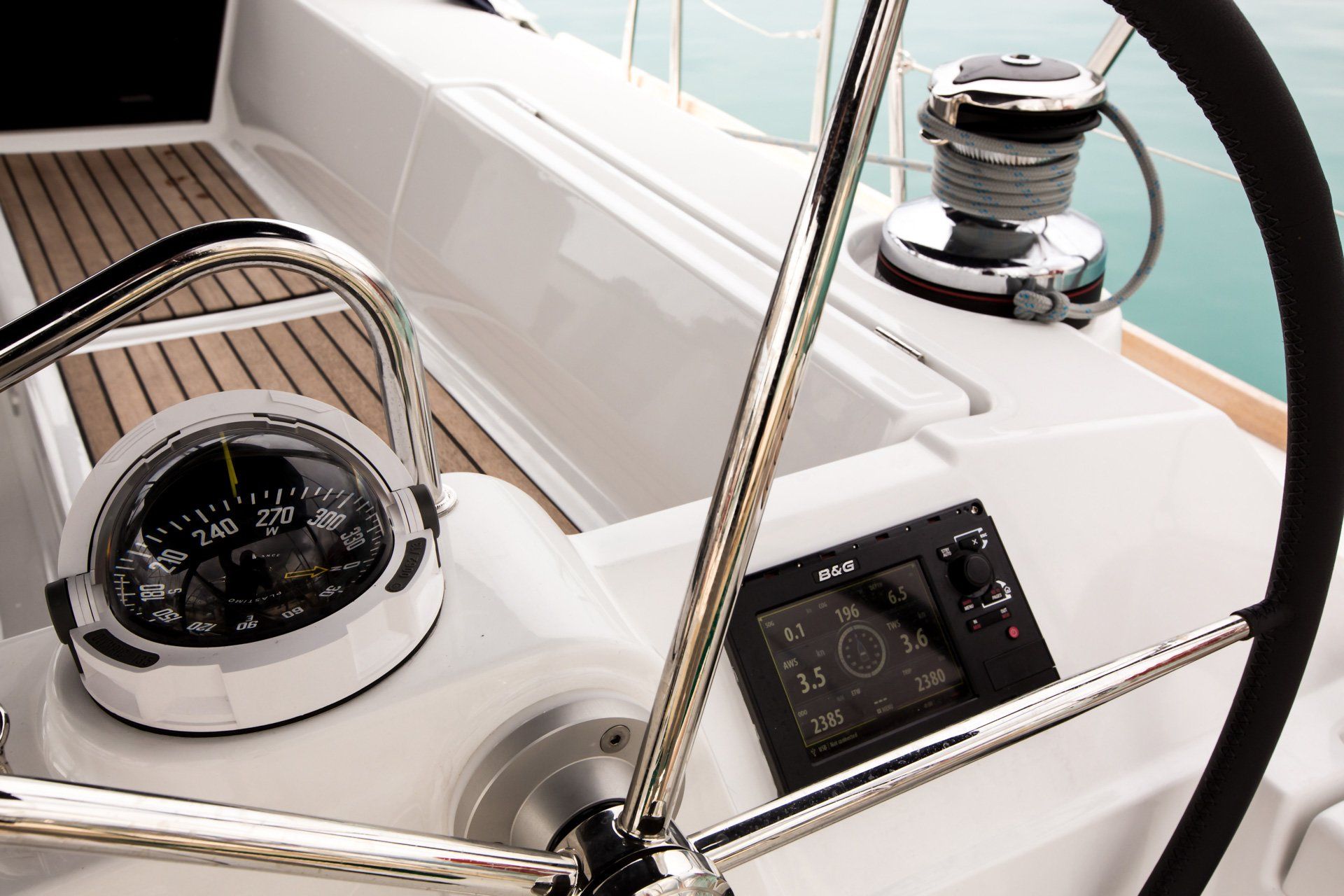 nausys-52439010-9936167-n2.jpg