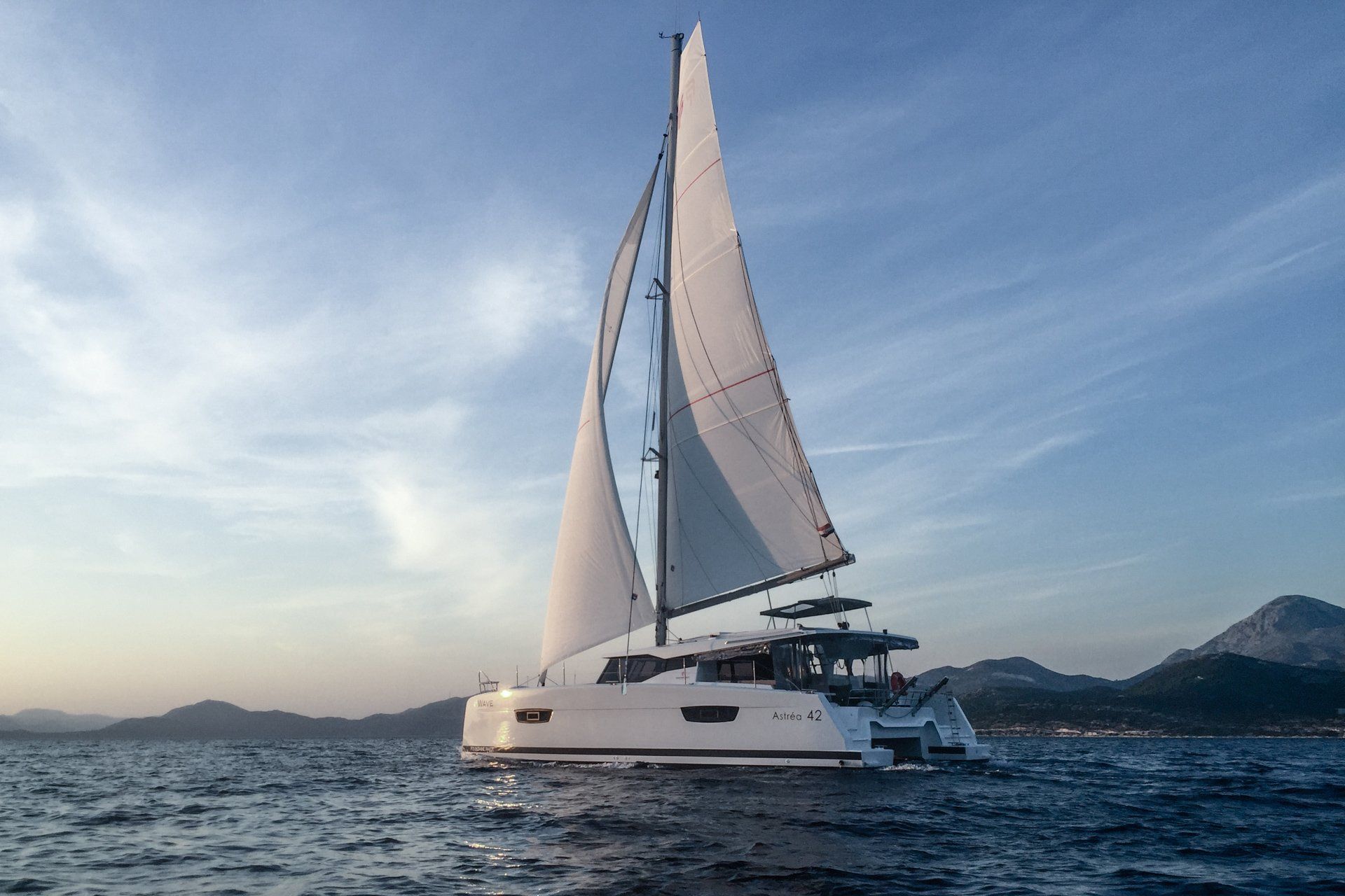 nausys-52439029-9936167-main.jpg