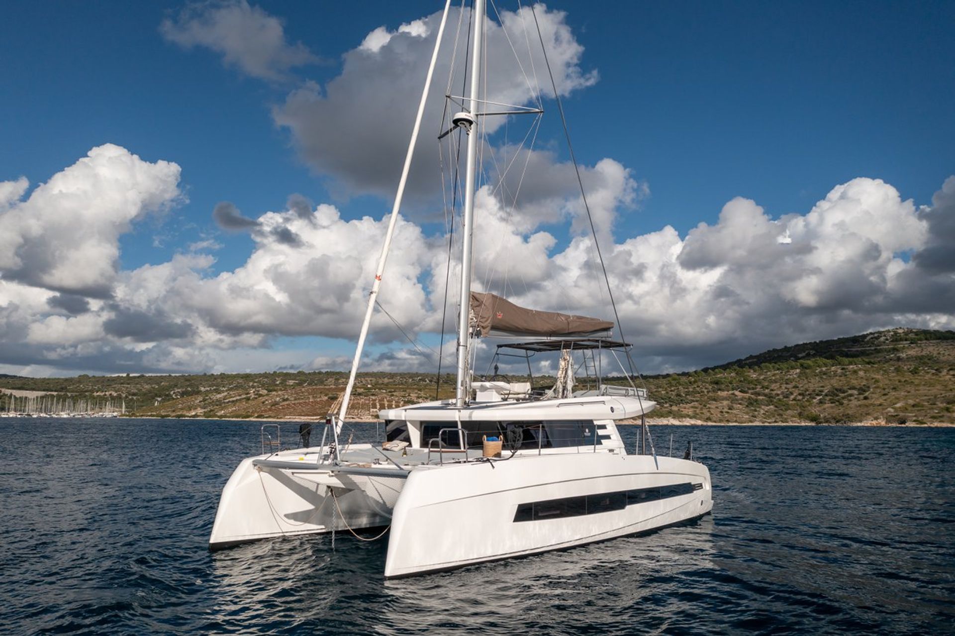 nausys-52465237-1317684-n1.jpg