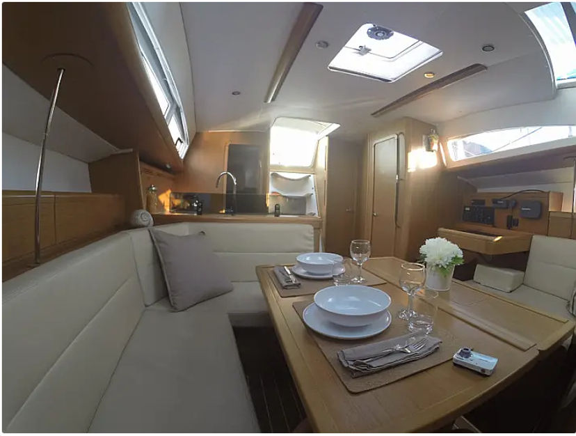 Jeanneau 42 Sweet Alis