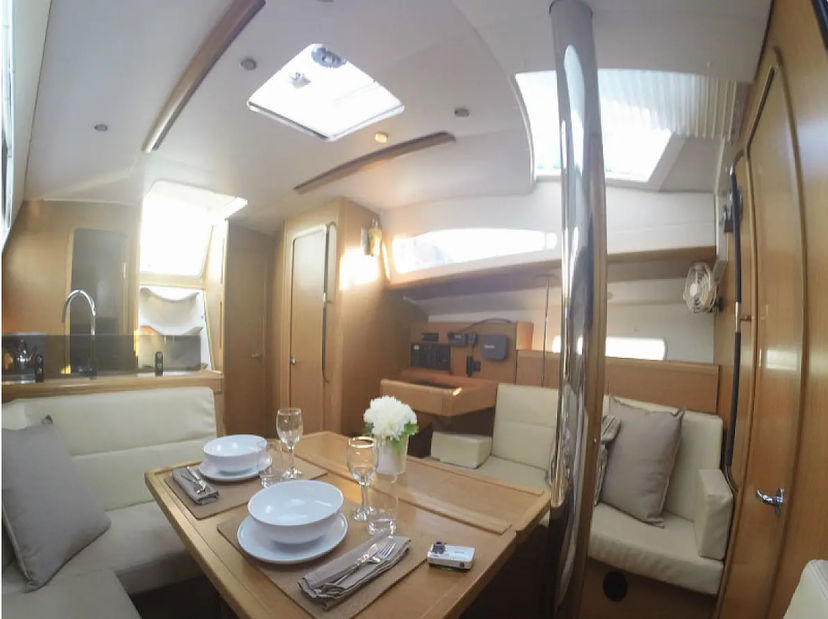Jeanneau 42 Sweet Alis