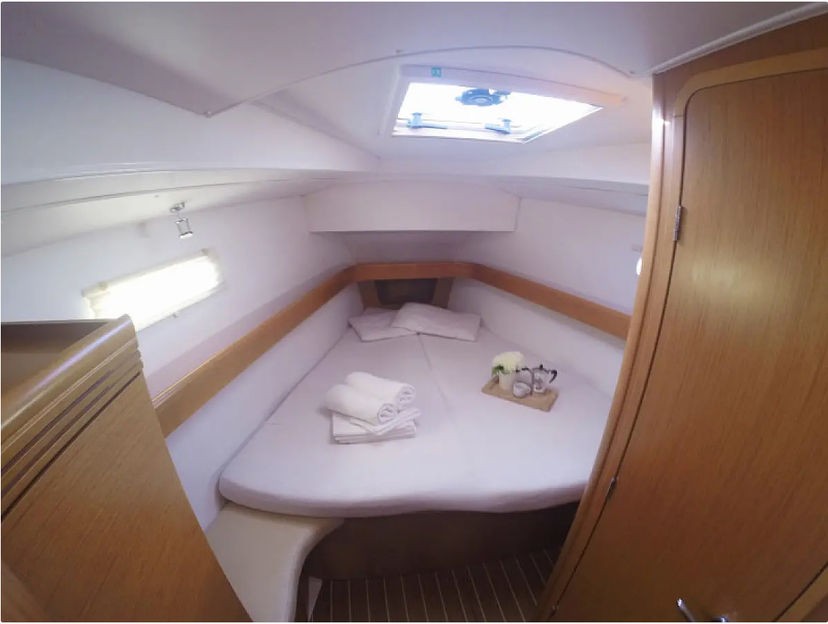 Jeanneau 42 Sweet Alis