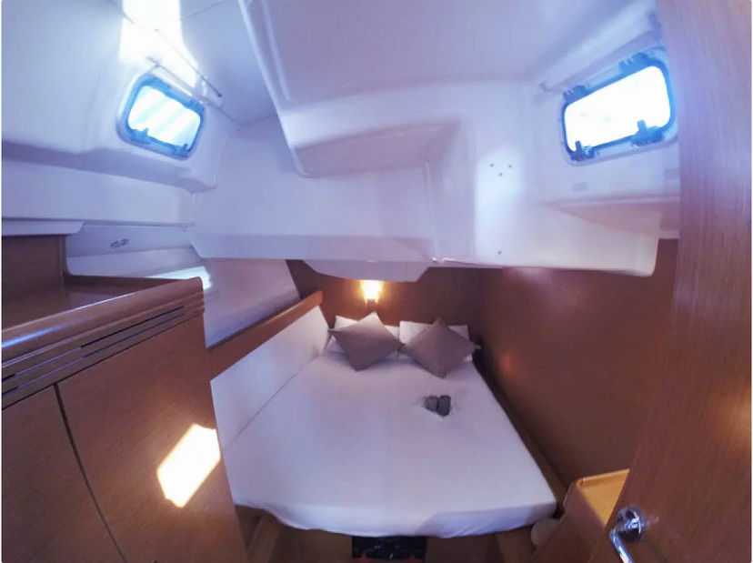 Jeanneau 42 Sweet Alis