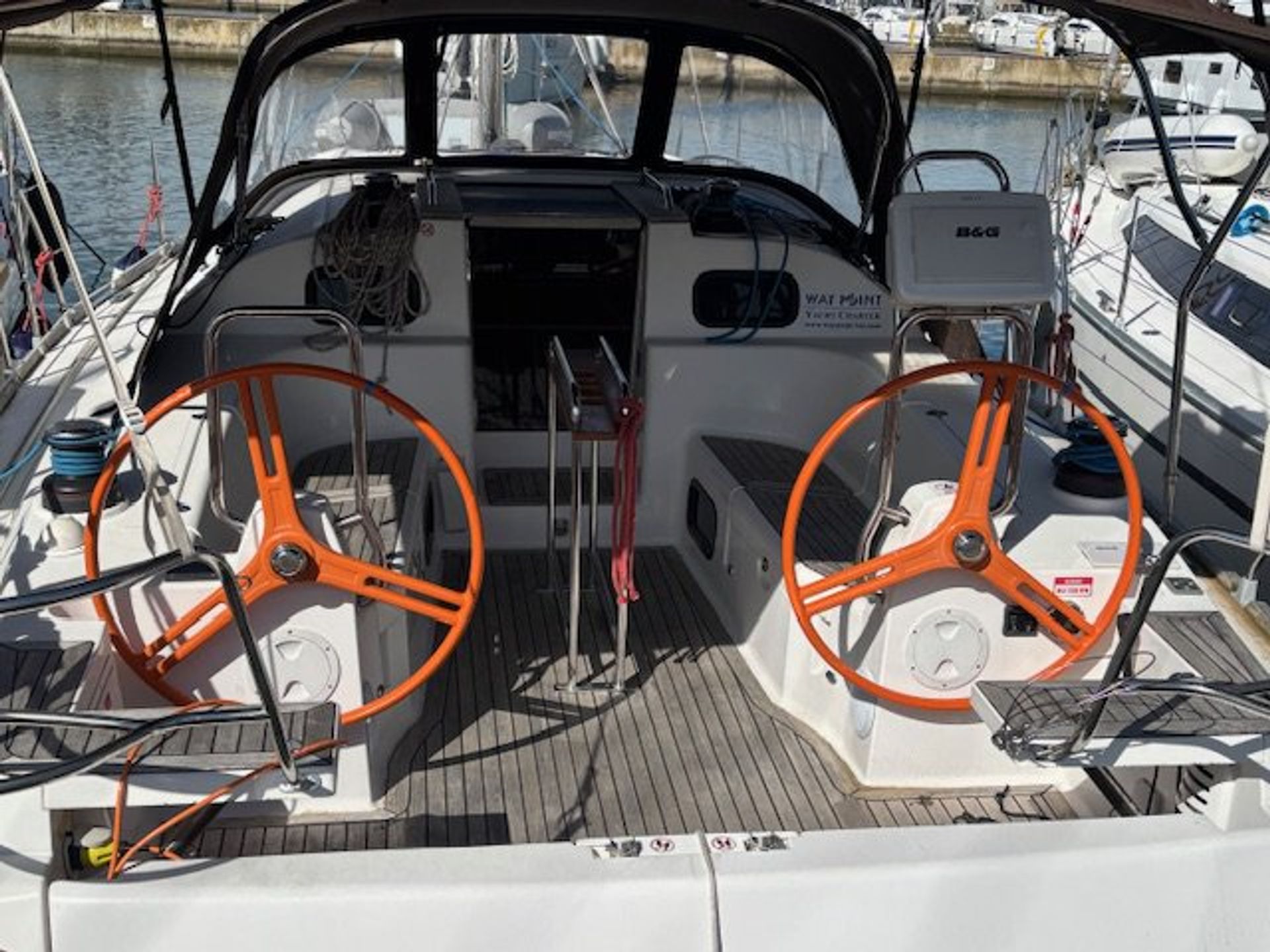 nausys-52493129-100553-n2.jpg