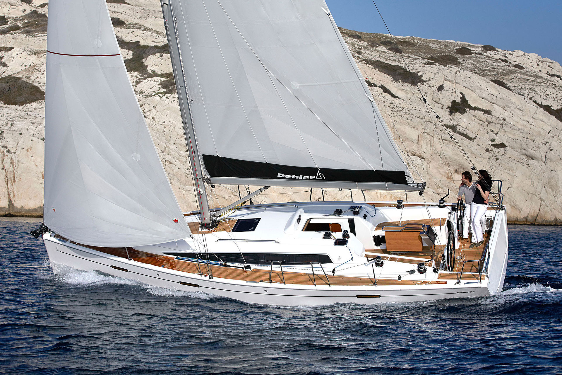 nausys-530043-482136-main.jpg