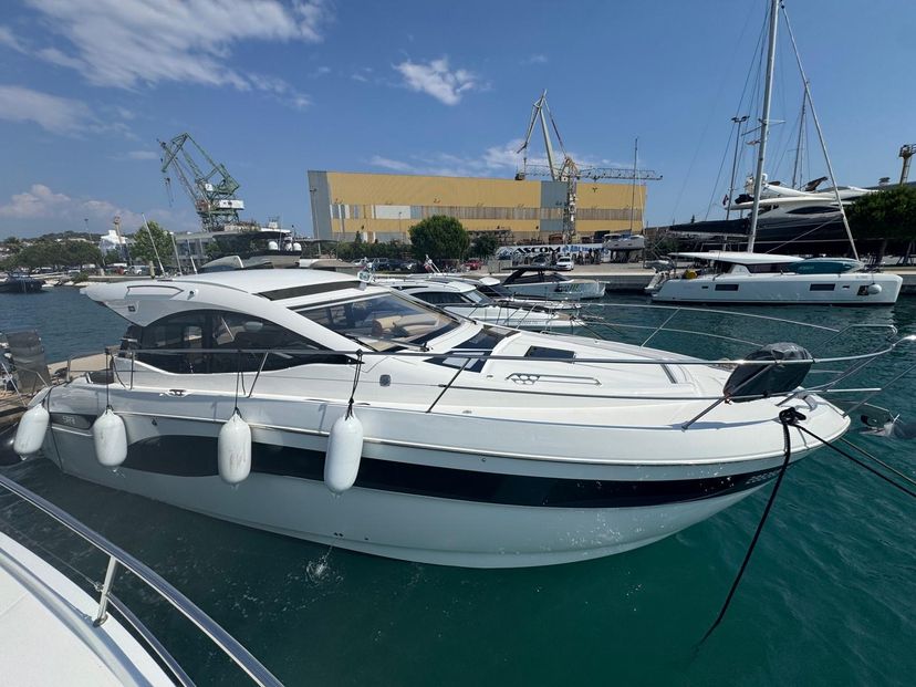 Bavaria Yachtbau R4 Ivana