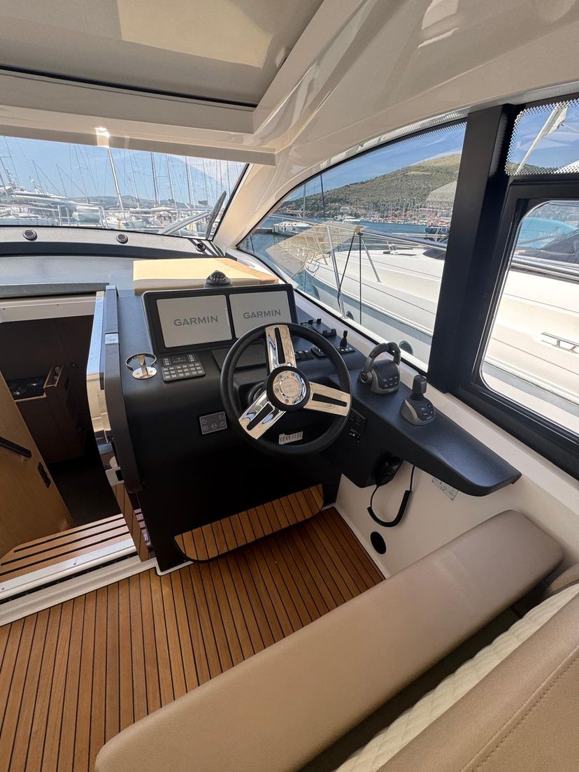 Bavaria Yachtbau R4 Ivana