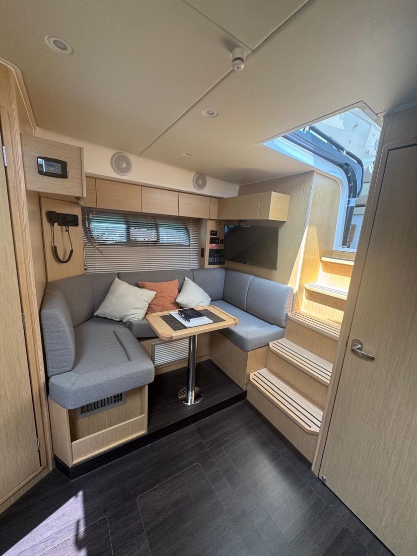 Bavaria Yachtbau R4 Ivana
