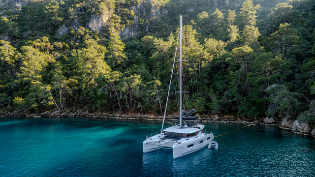 Lagoon 46 Albatros Escape