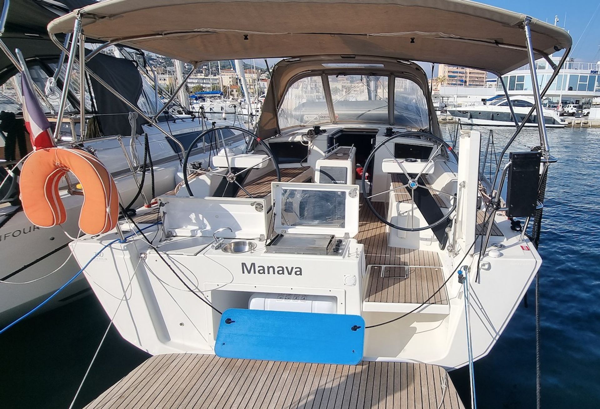 nausys-54381184-52495963-main.jpg