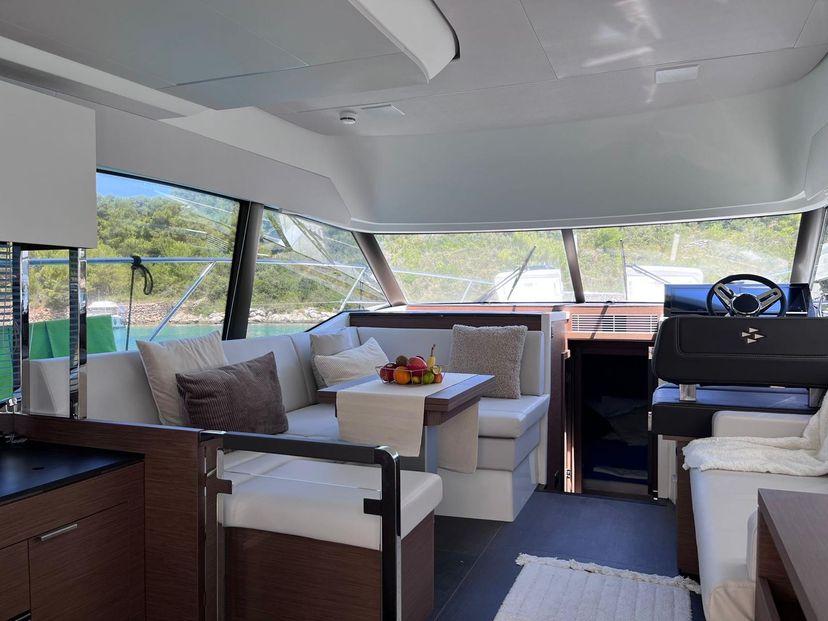 Jeanneau 42 Martin