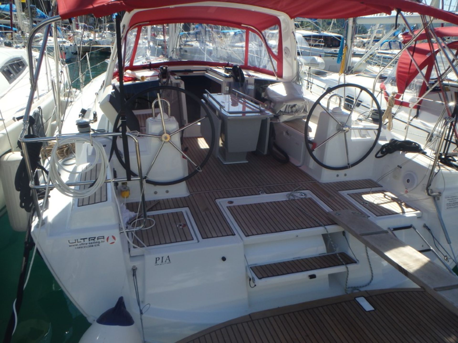 nausys-54432865-126227-n2.jpg