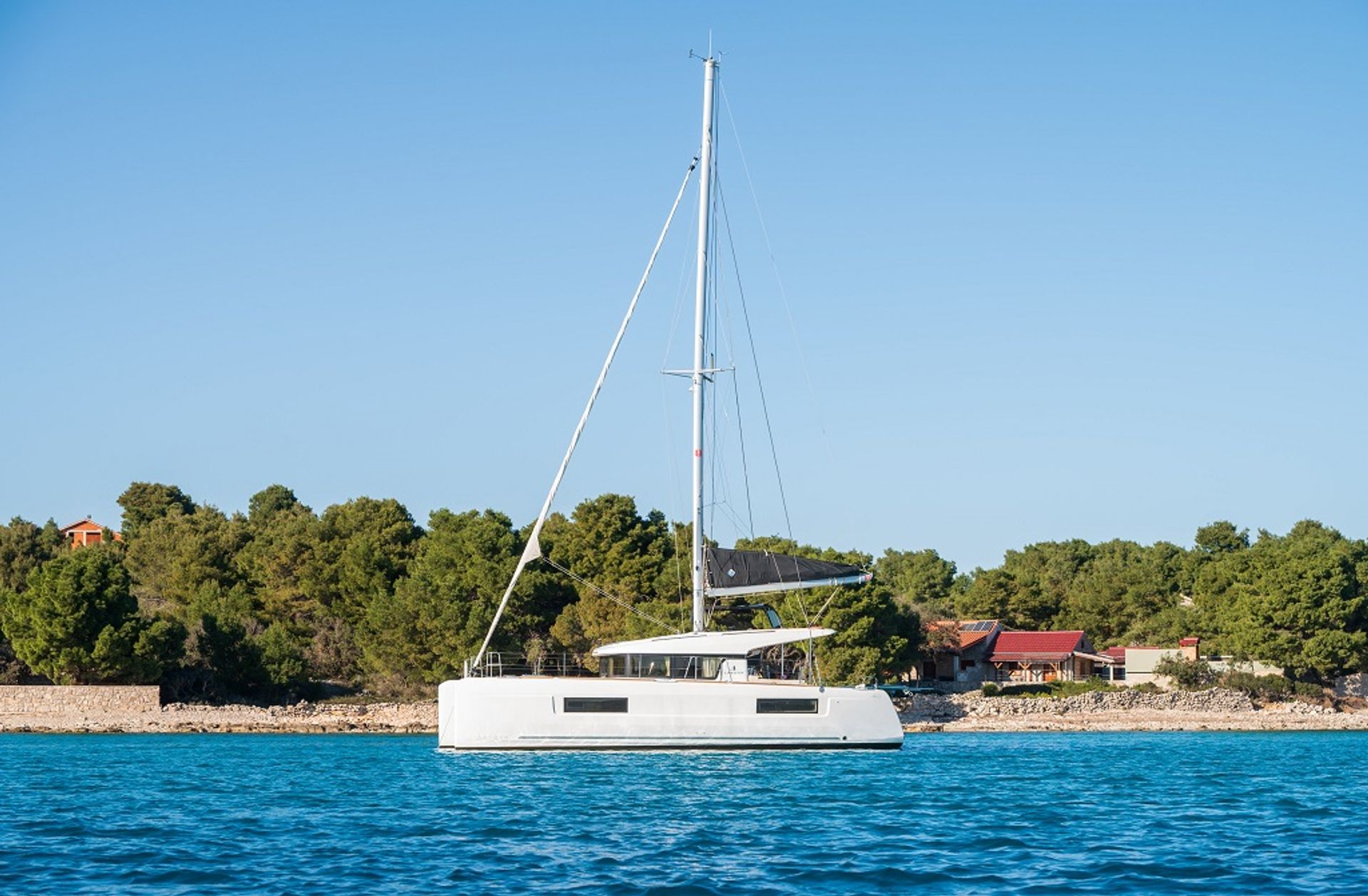 nausys-54443096-827034-n2.jpg