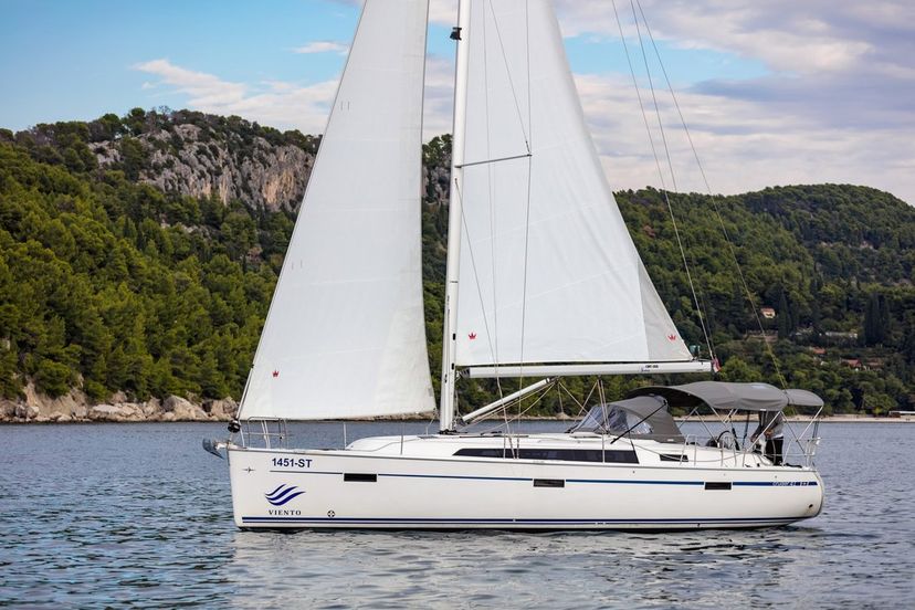 Bavaria Yachtbau CRUISER 41 Nina