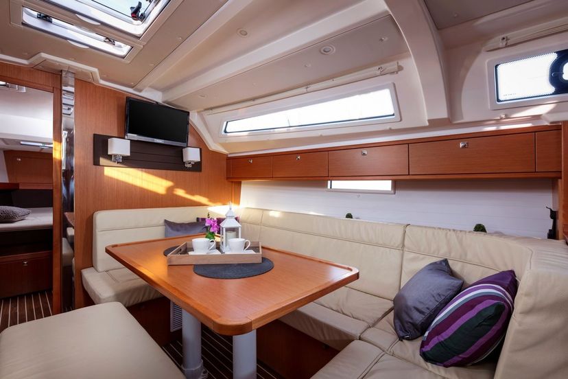 Bavaria Yachtbau CRUISER 41 Nina