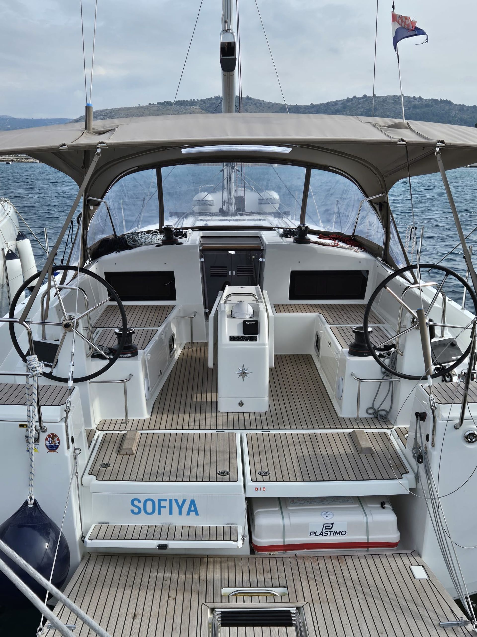 nausys-54525830-13125414-main.jpg