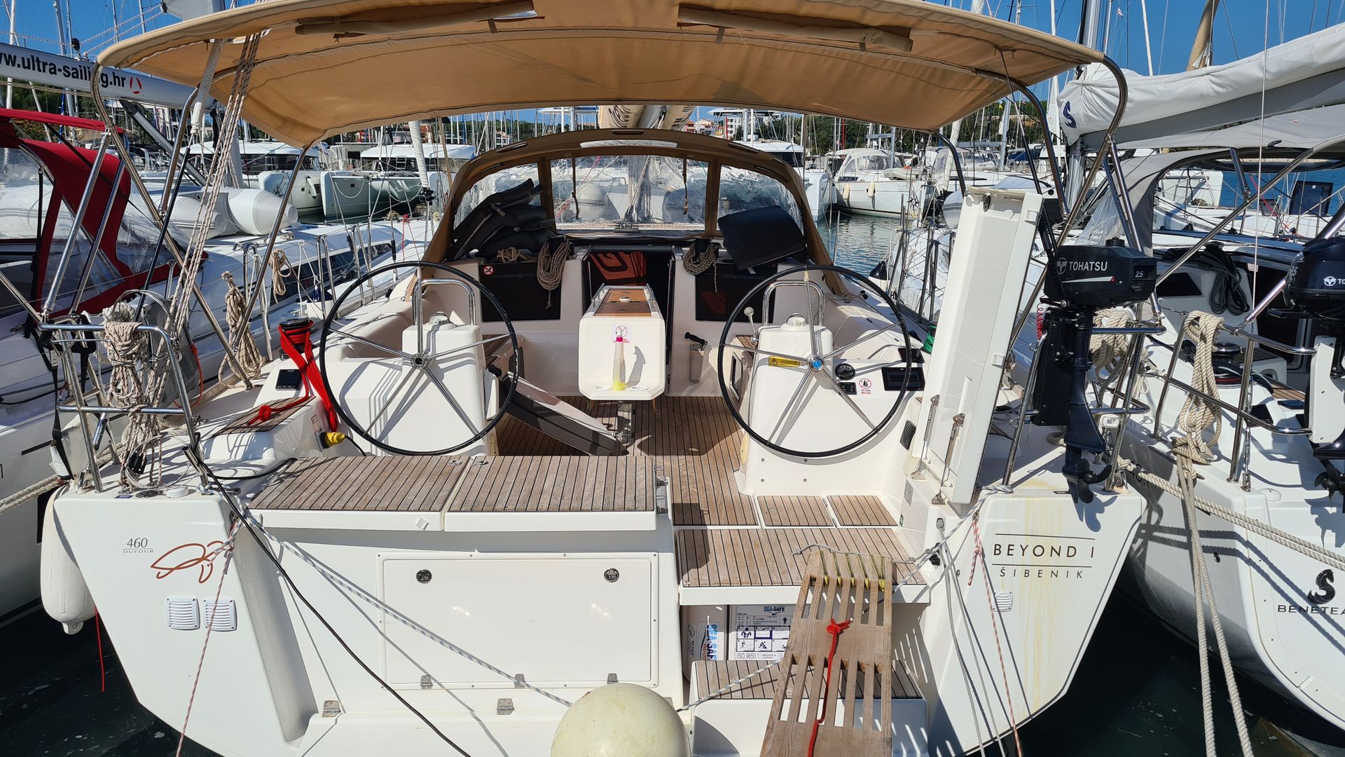 nausys-54592887-9870890-main.jpg