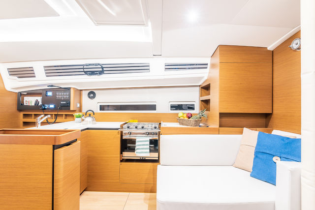 Jeanneau 410 Emotion