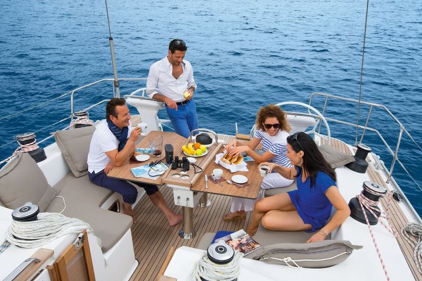 Bavaria Yachtbau CRUISER 51 okkio che ti vedo