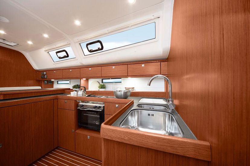 Bavaria Yachtbau CRUISER 51 okkio che ti vedo