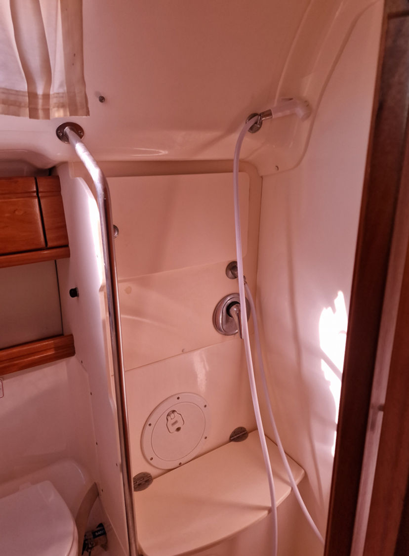 Bavaria Yachtbau 39 CRUISER Eleni