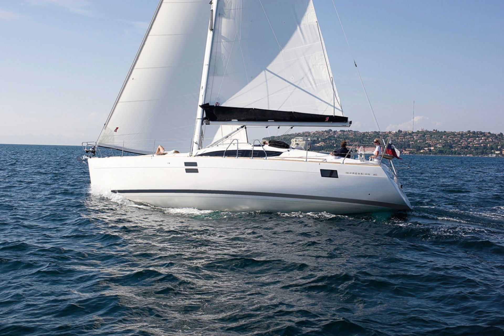 nausys-54951335-827770-main.jpg