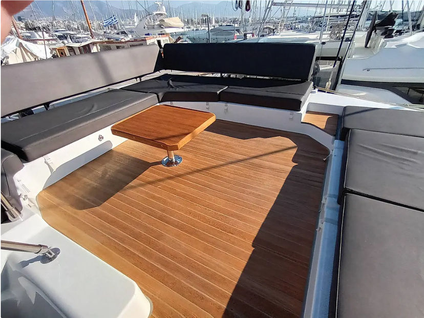 Fountaine Pajot 47 Eros
