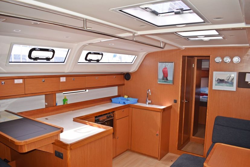Bavaria Yachtbau CRUISER 51 Podkamenica