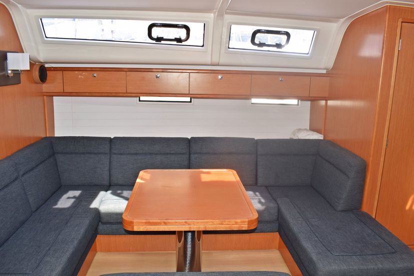 Bavaria Yachtbau CRUISER 51 Podkamenica