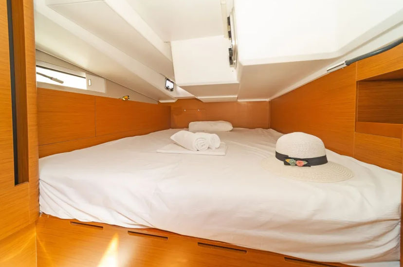 Jeanneau 49 Bellatrix