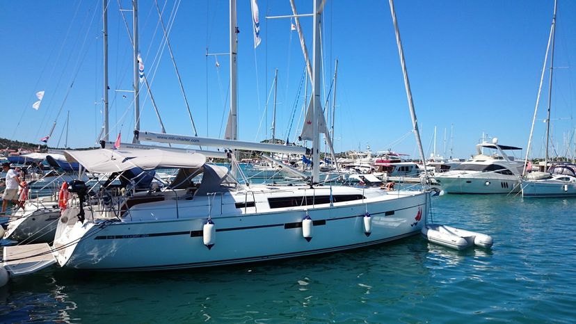 Bavaria Yachtbau 46 MH 37