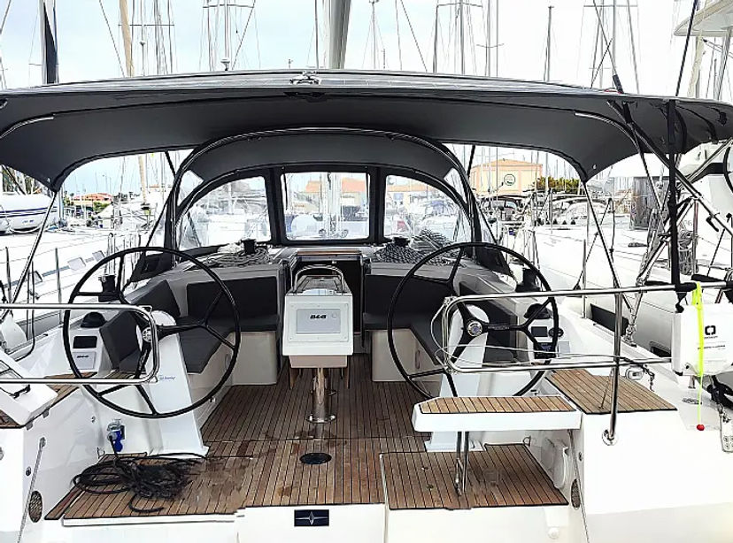 Bavaria Yachtbau C42 Aqua