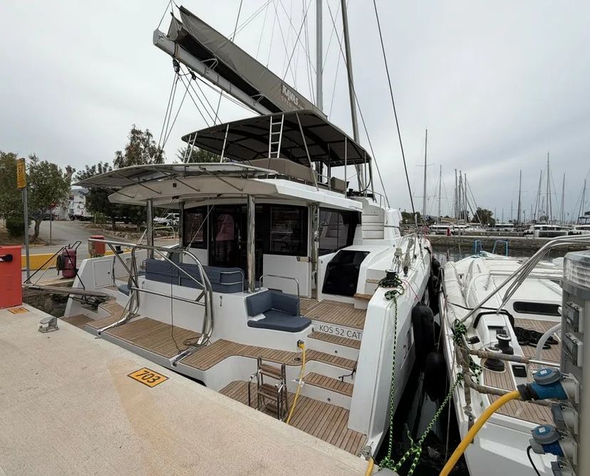 Catana KOS 52.CAT1